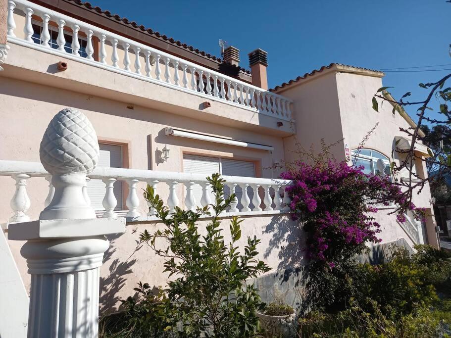 Villa Leo Con Vistas Al Mar Y Piscina Privada Roses Exterior photo