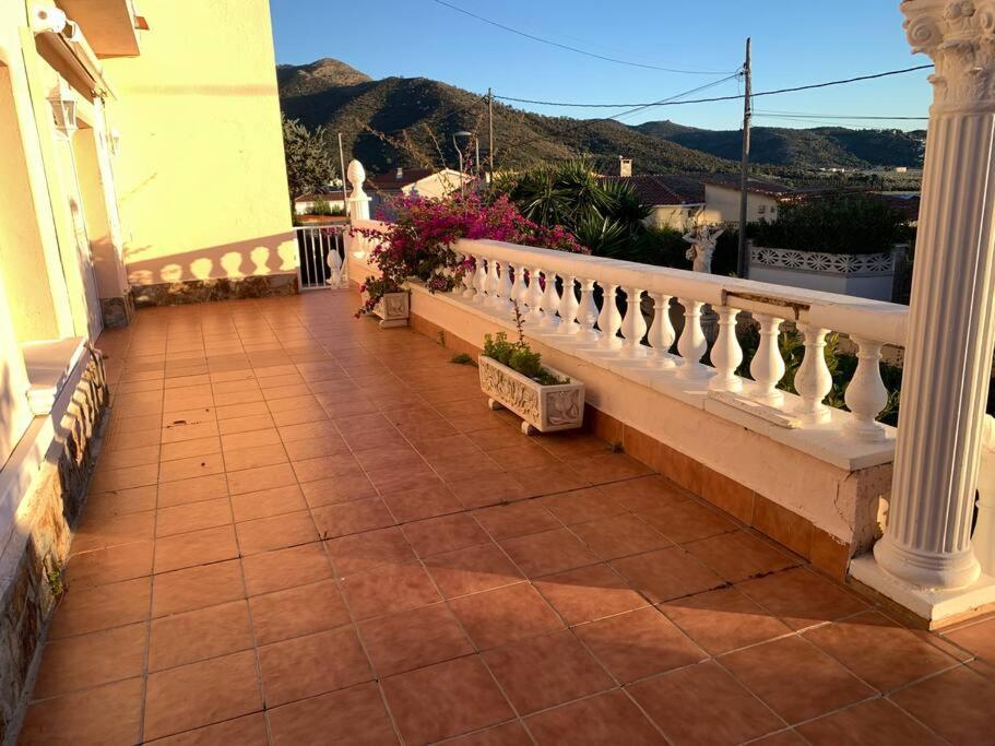 Villa Leo Con Vistas Al Mar Y Piscina Privada Roses Exterior photo